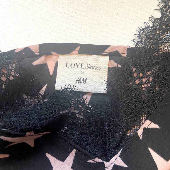 Love Stories x H&M Shorts & Tank Set - Picture 2 of 2